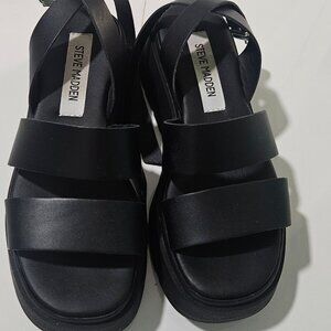 Steve Madden Black Platform Sandals Size 5